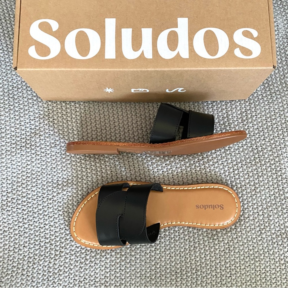 Soludos Shea Interlocking Black Sandals NEW NIB